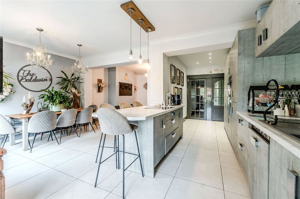 Property photo 3 of 20 Picture No. 15