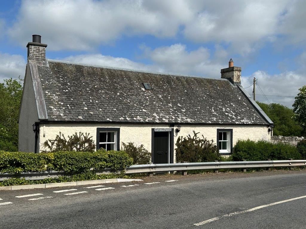 Property photo 1 of 32