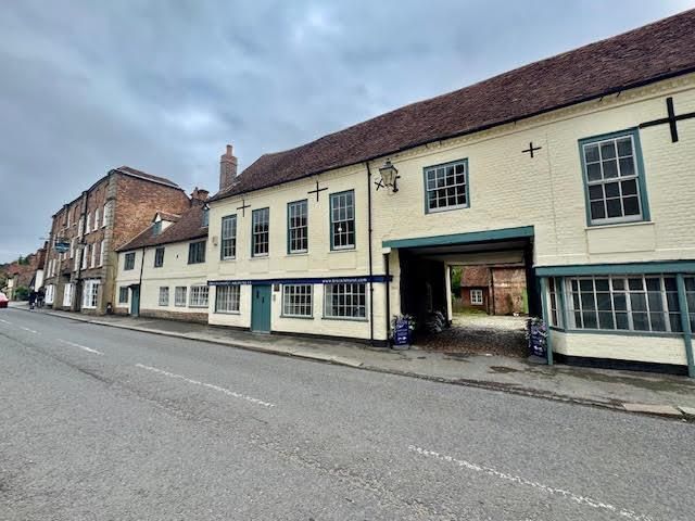 Property photo 1 of 6 Photo