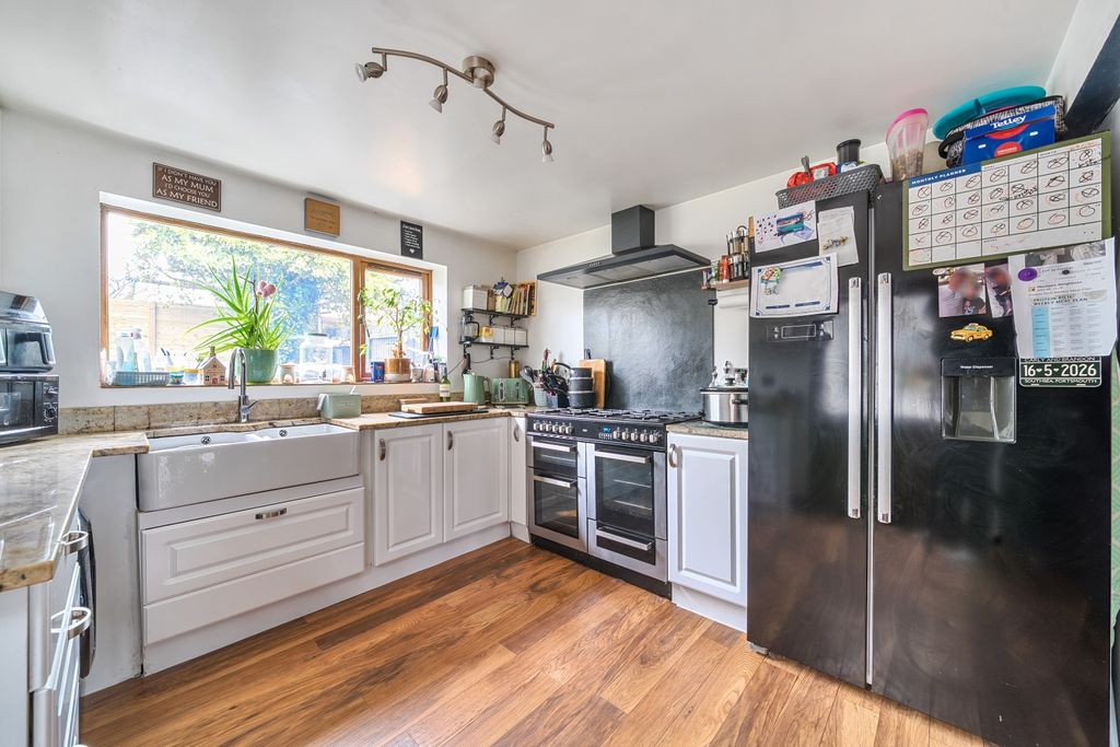 Property photo 2 of 20 1429128-6-69B29Bda3265d