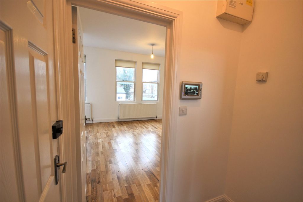 Property photo 2 of 7 Picture No. 03
