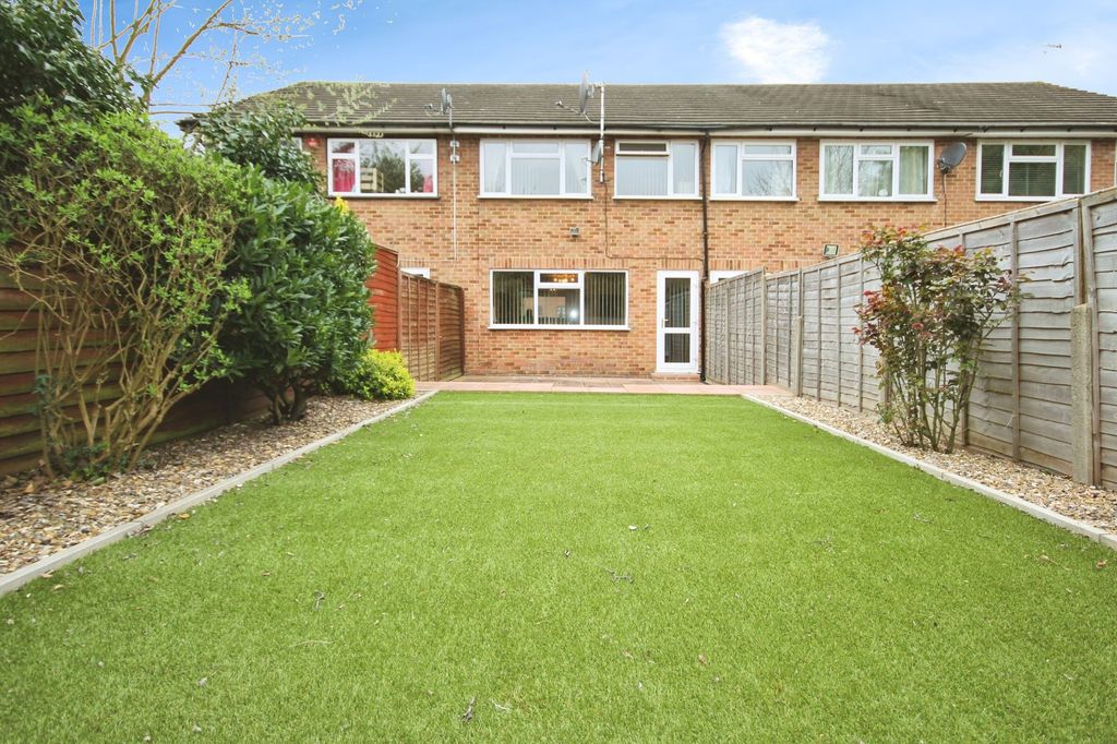 Property photo 1 of 16 External