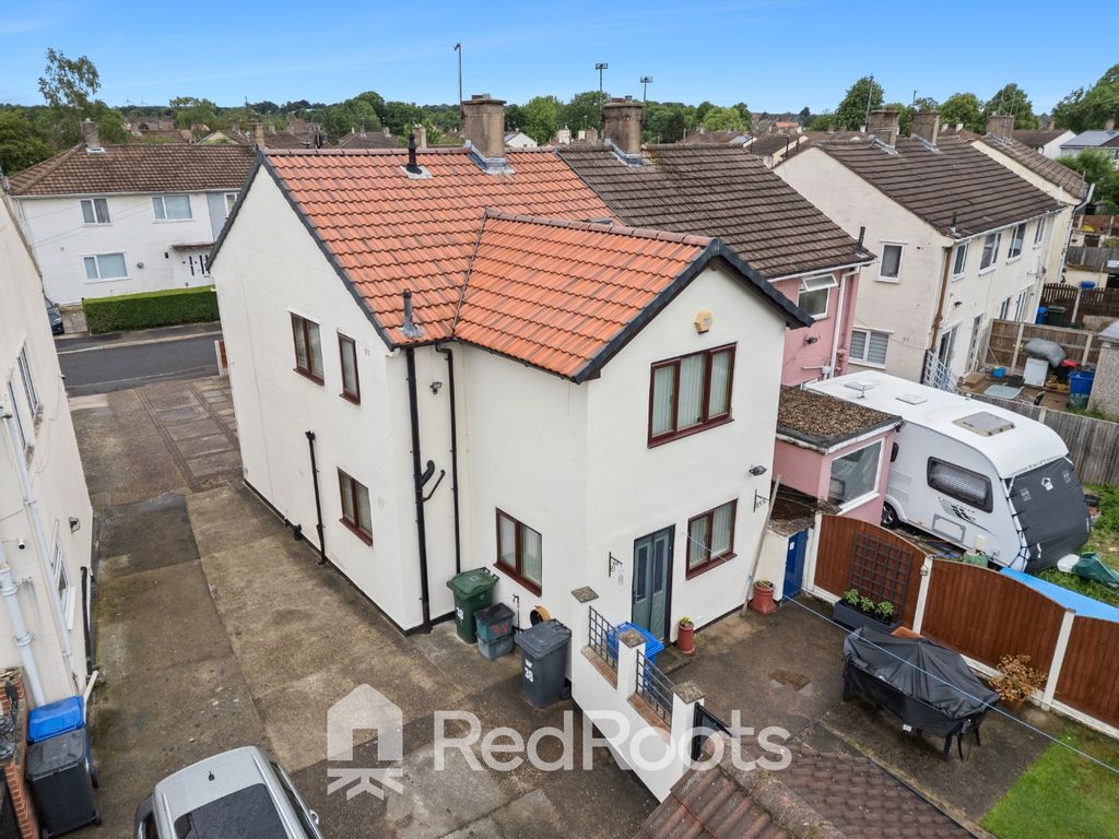 Property photo 3 of 32 5199203