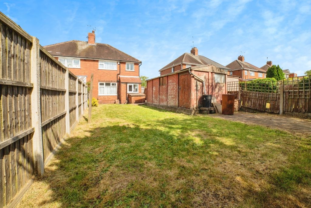 Property photo 3 of 17 Photo
