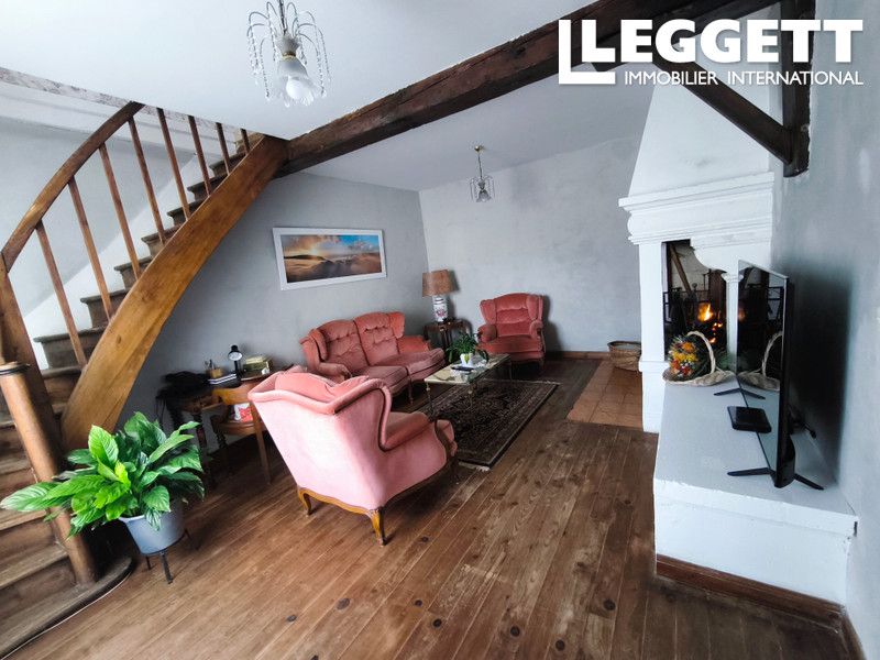 Property photo 3 of 7