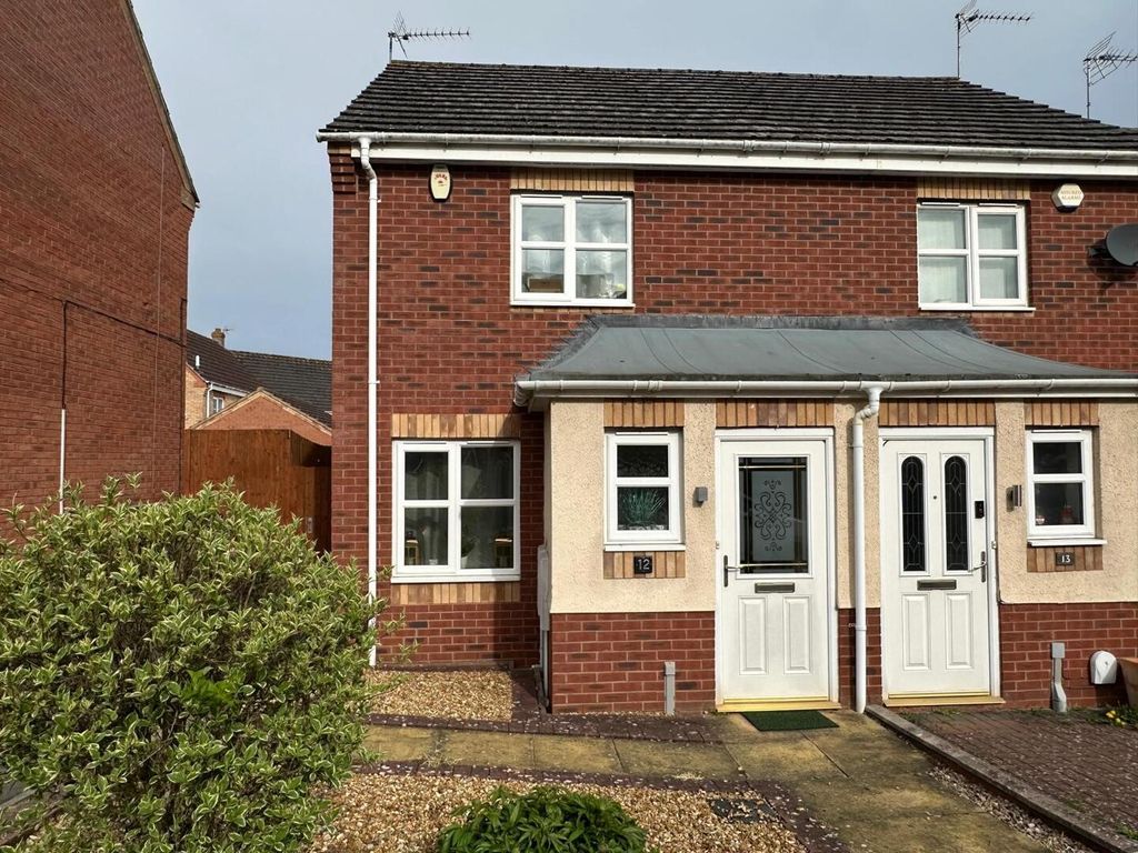 Property photo 1 of 11 Front (Exterior)