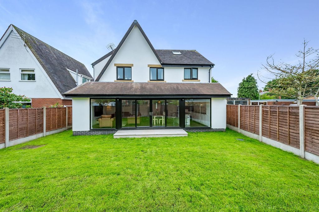 Property photo 1 of 38