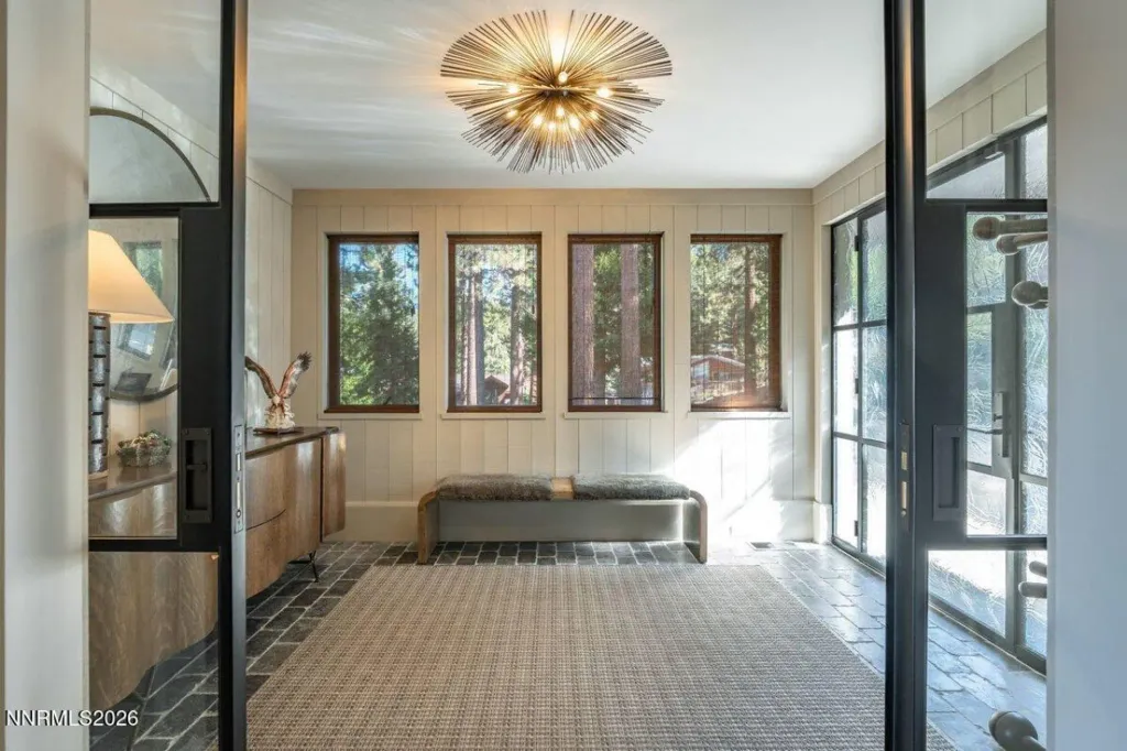 Property photo 2 of 30 <Alttext/>