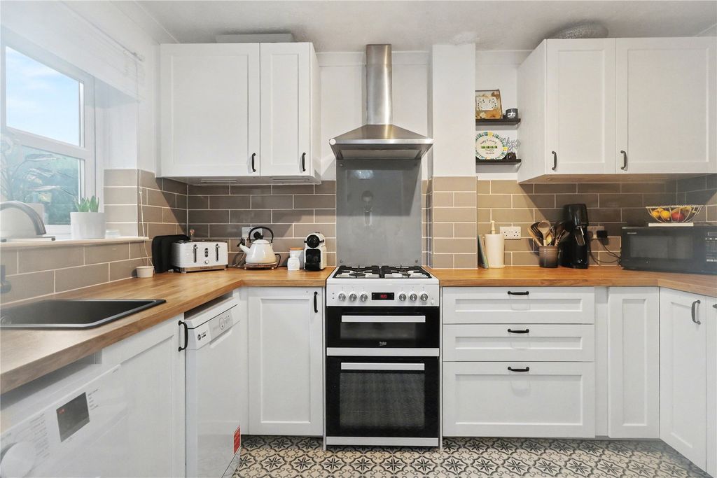 Property photo 2 of 10 Picture No. 02