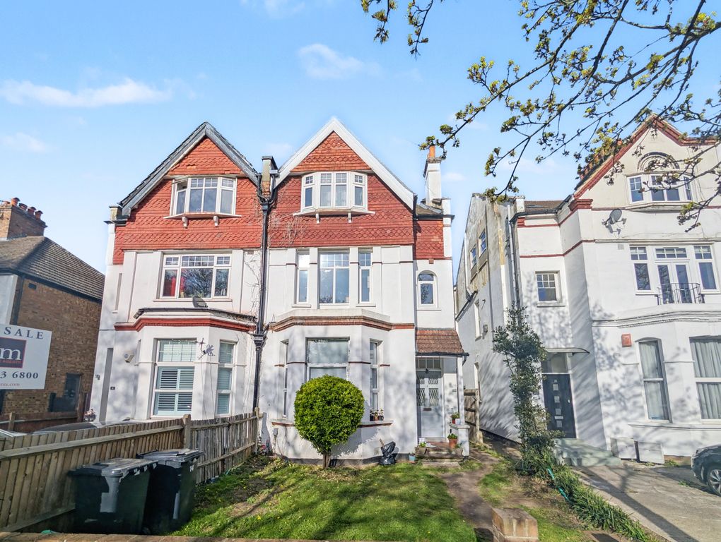 Property photo 1 of 6