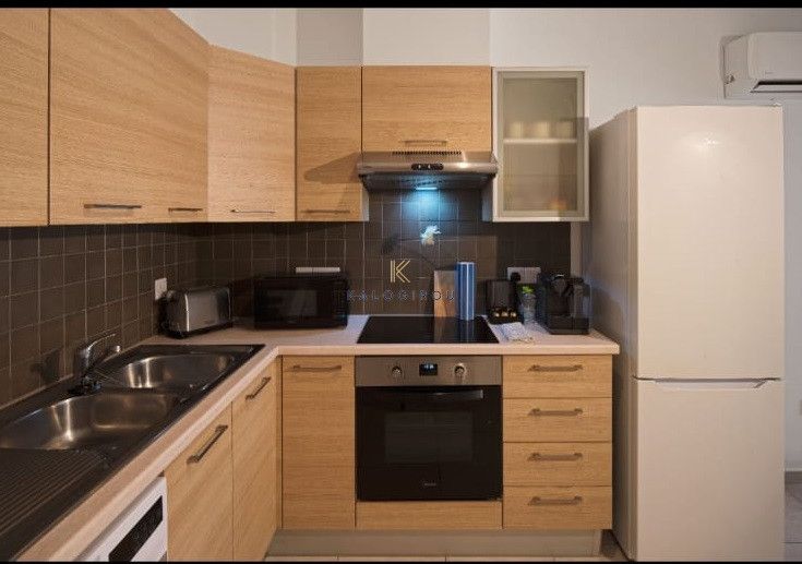 Property photo 3 of 6