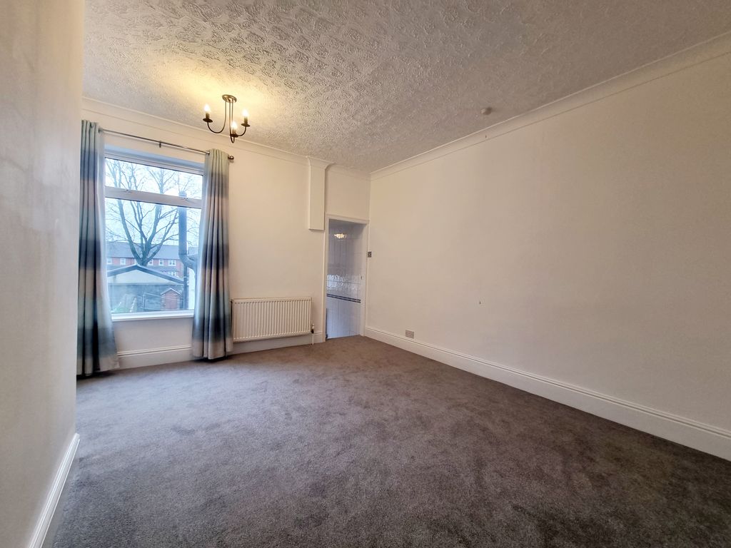 Property photo 3 of 9 Bedroom 2