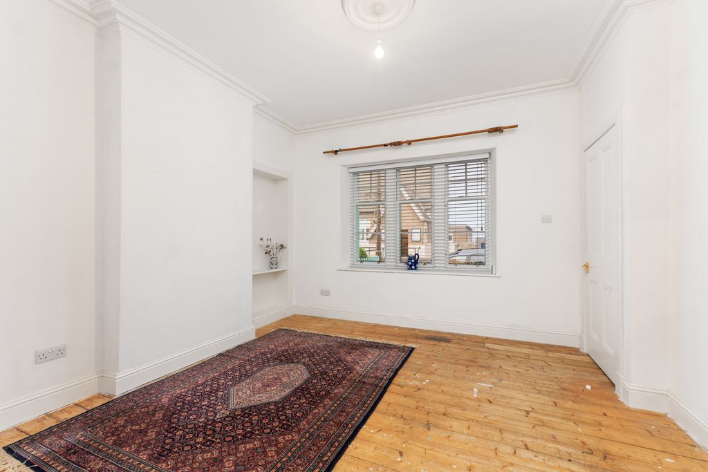 Property photo 3 of 31 Property Image 3