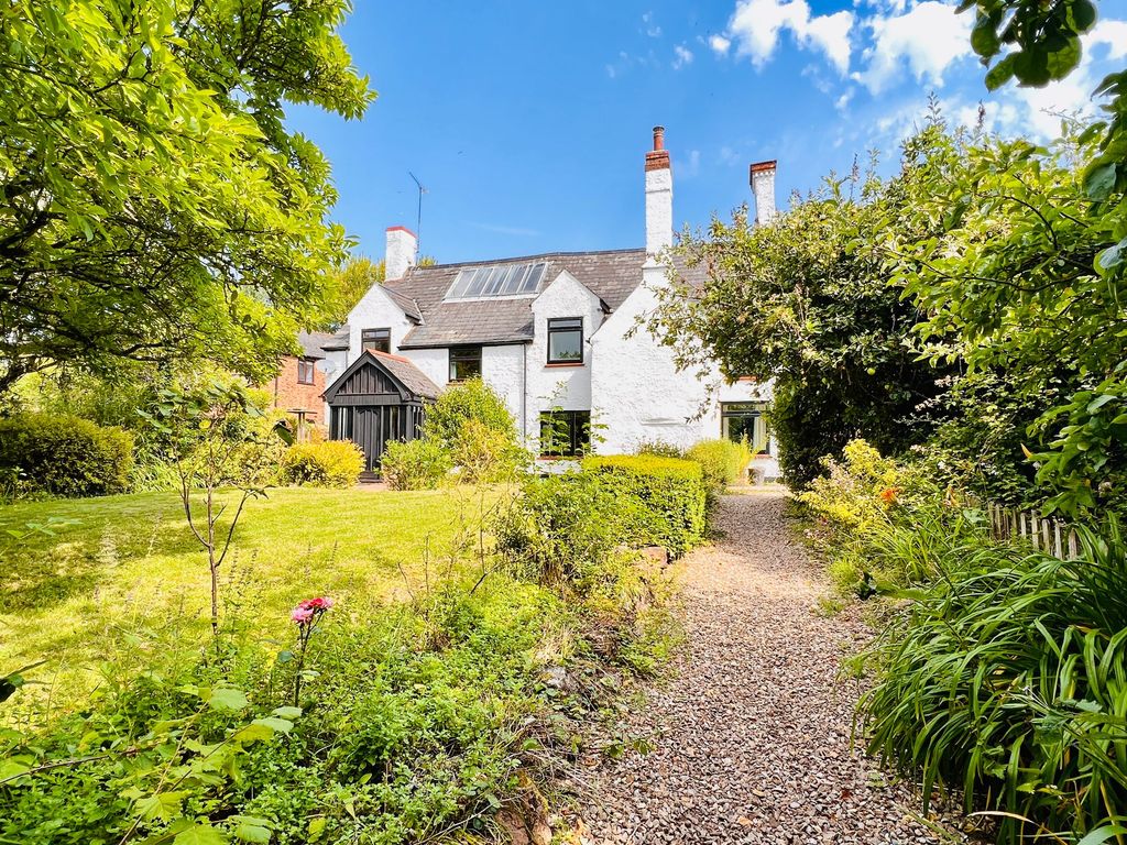 Property photo 1 of 26