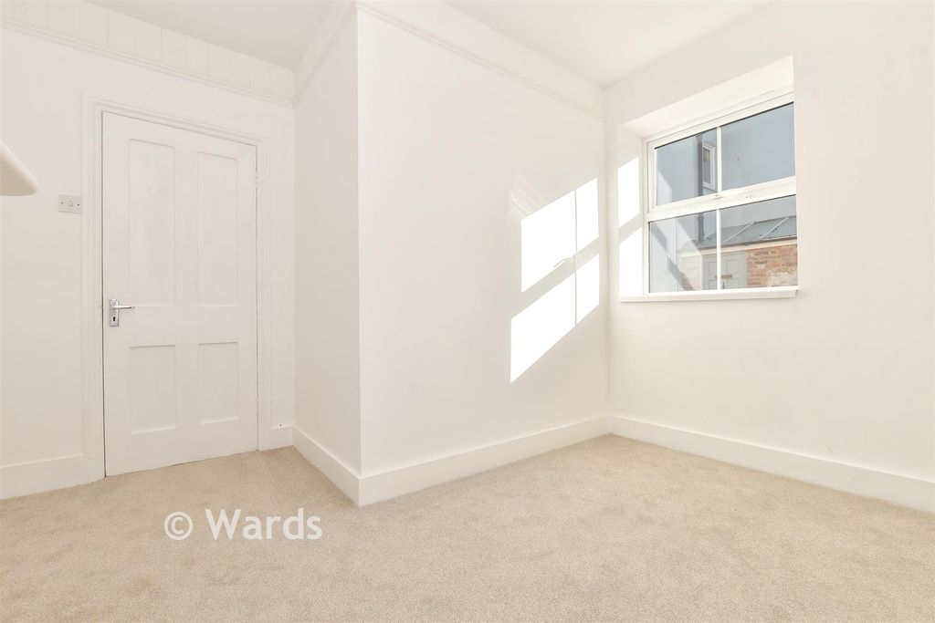 Property photo 3 of 13 Dining Room