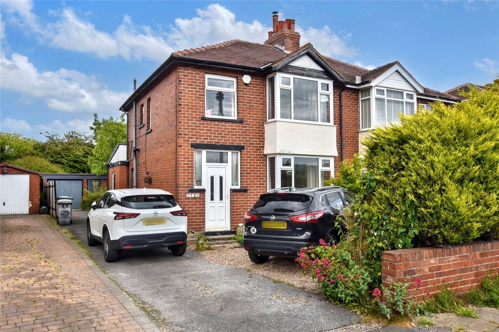 Property photo 1 of 17 Picture No. 02