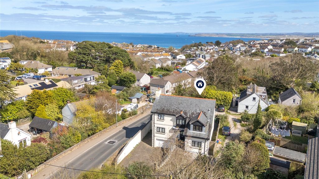 Property photo 2 of 28 Picture No. 57