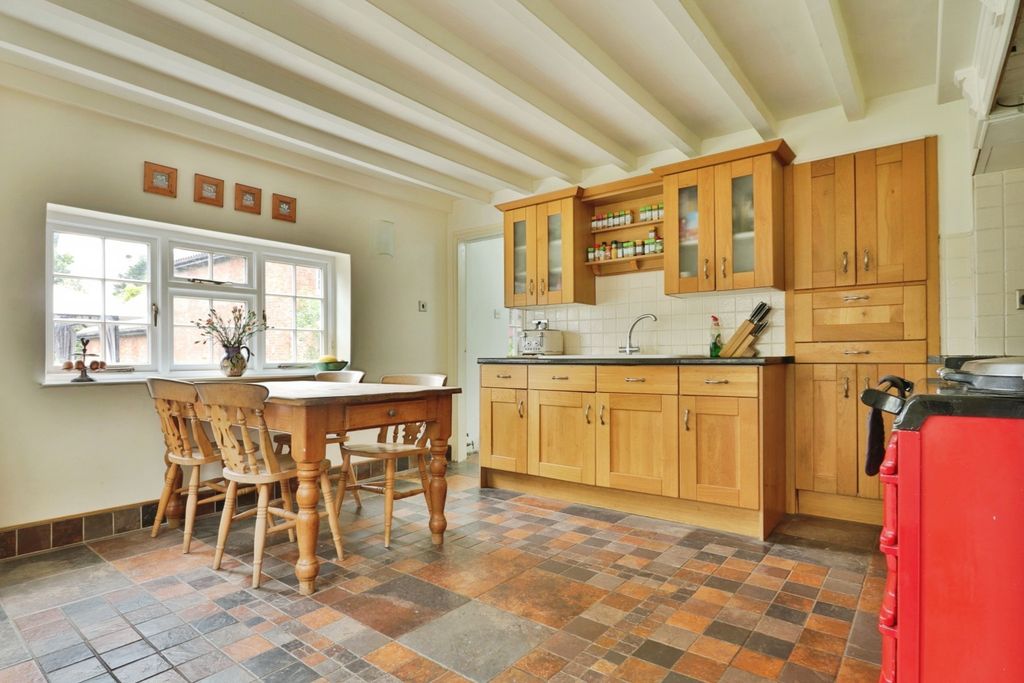 Property photo 3 of 35 4195767