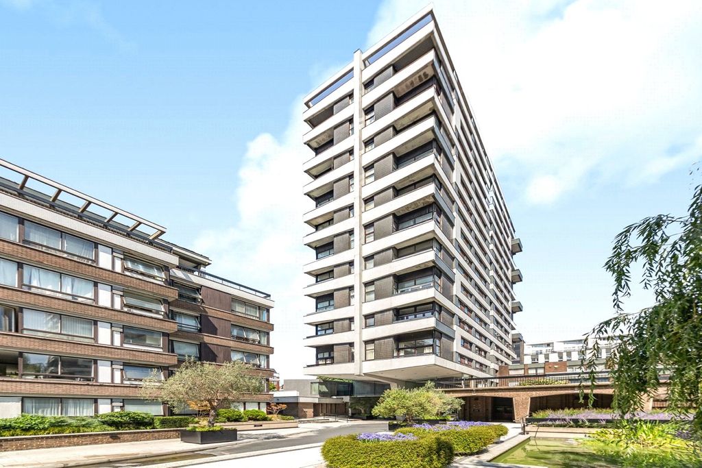 Property photo 2 of 30 Picture No. 24