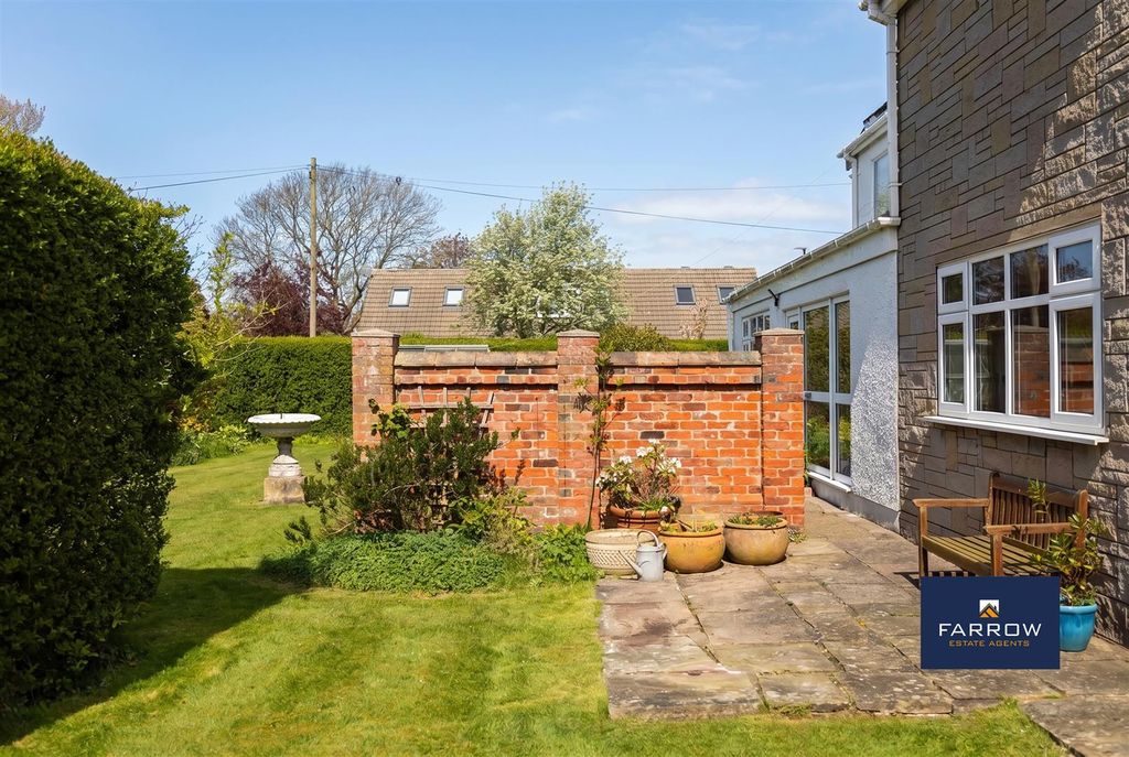 Additional image 34 of 4 bed detached house for saleHawthorne Avenue, Scartho DN33