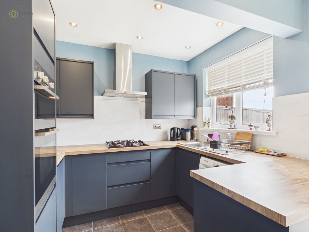 Property photo 3 of 32 Cam05591G0Pr0181Still006