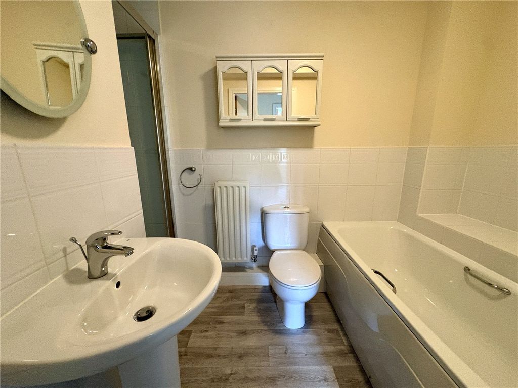 Property photo 3 of 5 Bathroom