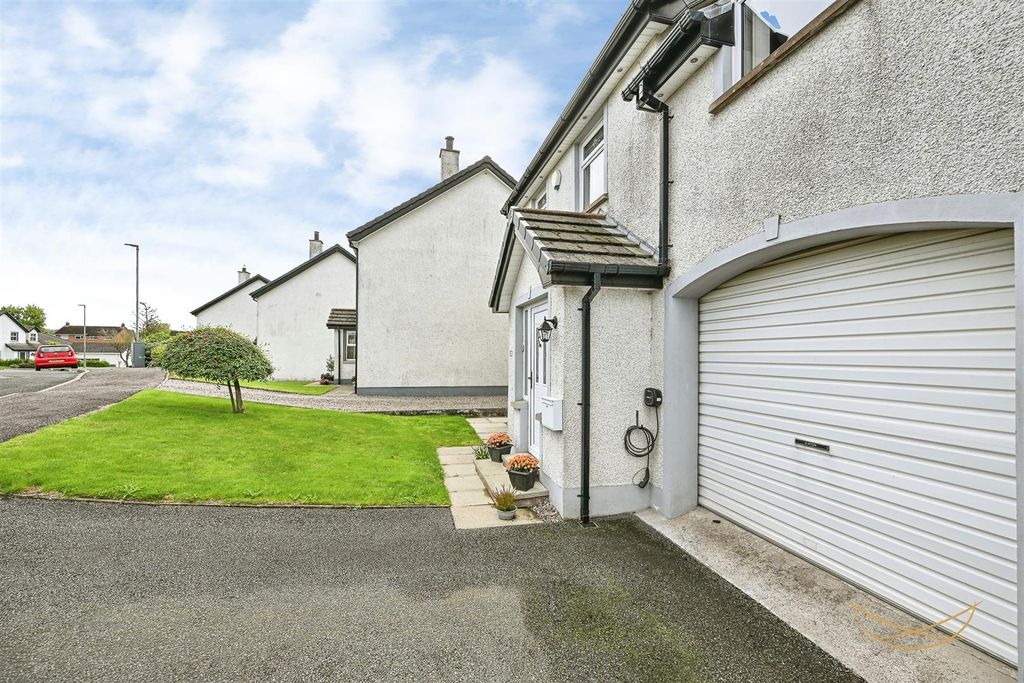 Property photo 3 of 55 Dhp-11.Jpg