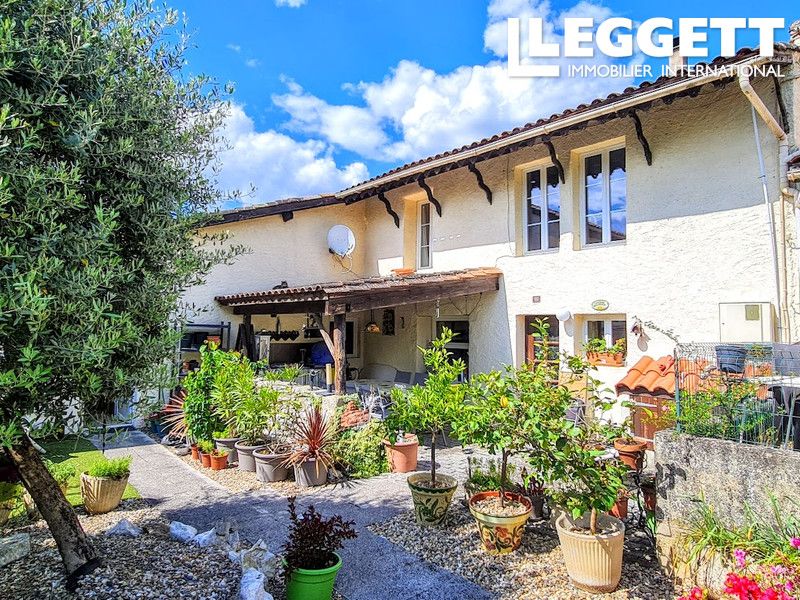 Property photo 1 of 10