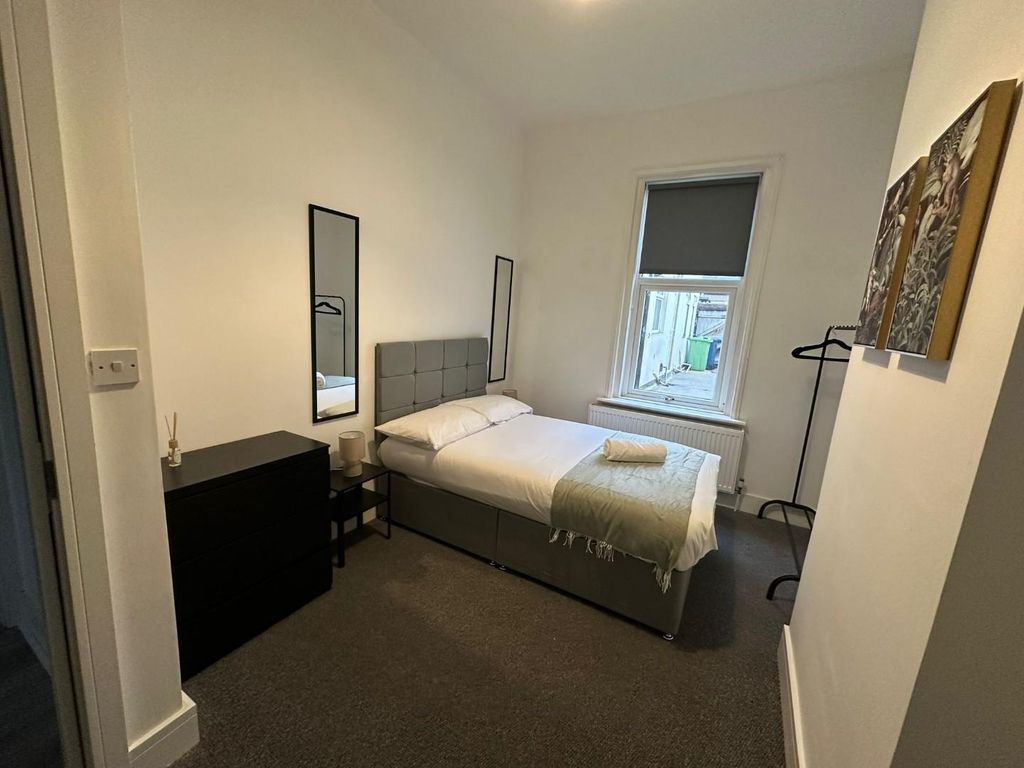 Property photo 2 of 9 Whatsapp Image 2025-11-18 At 09.37.37_Ba6A45Dd.Jpg