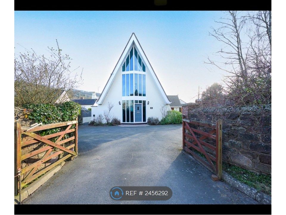 Property photo 1 of 28