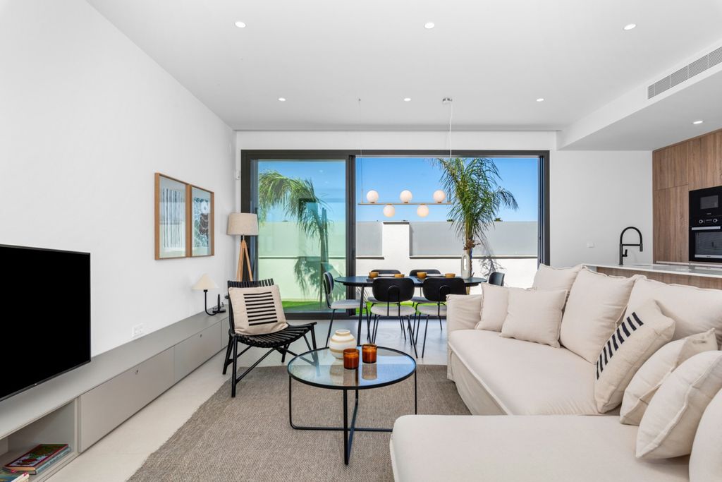 Property photo 3 of 48