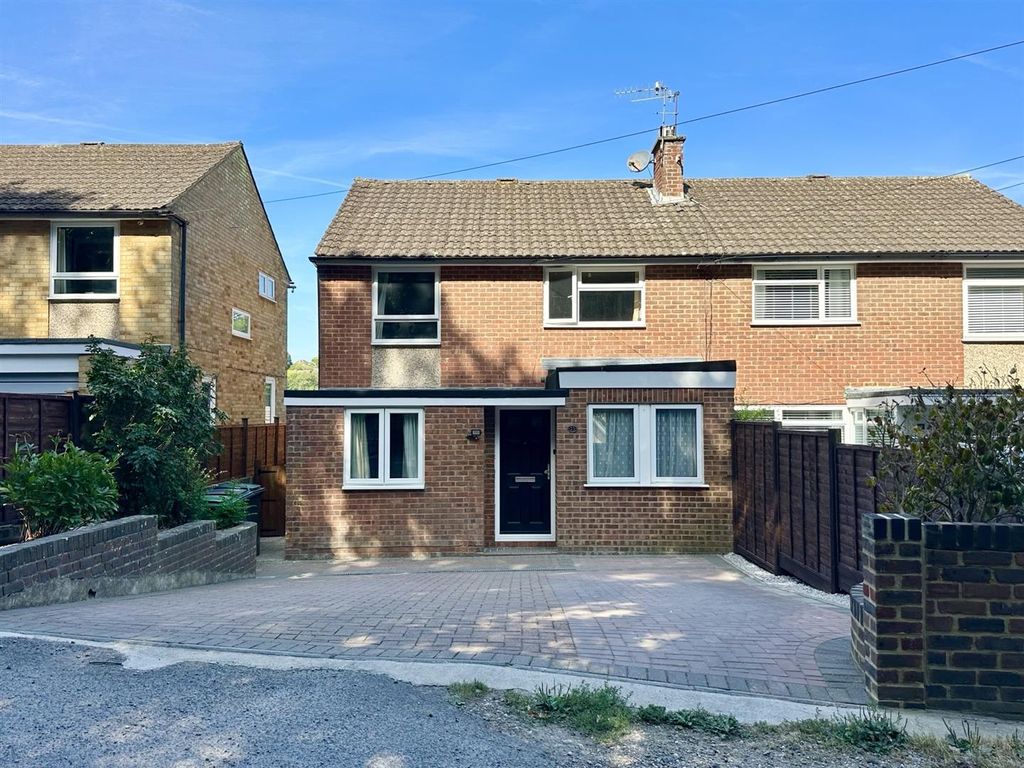 Property photo 1 of 18