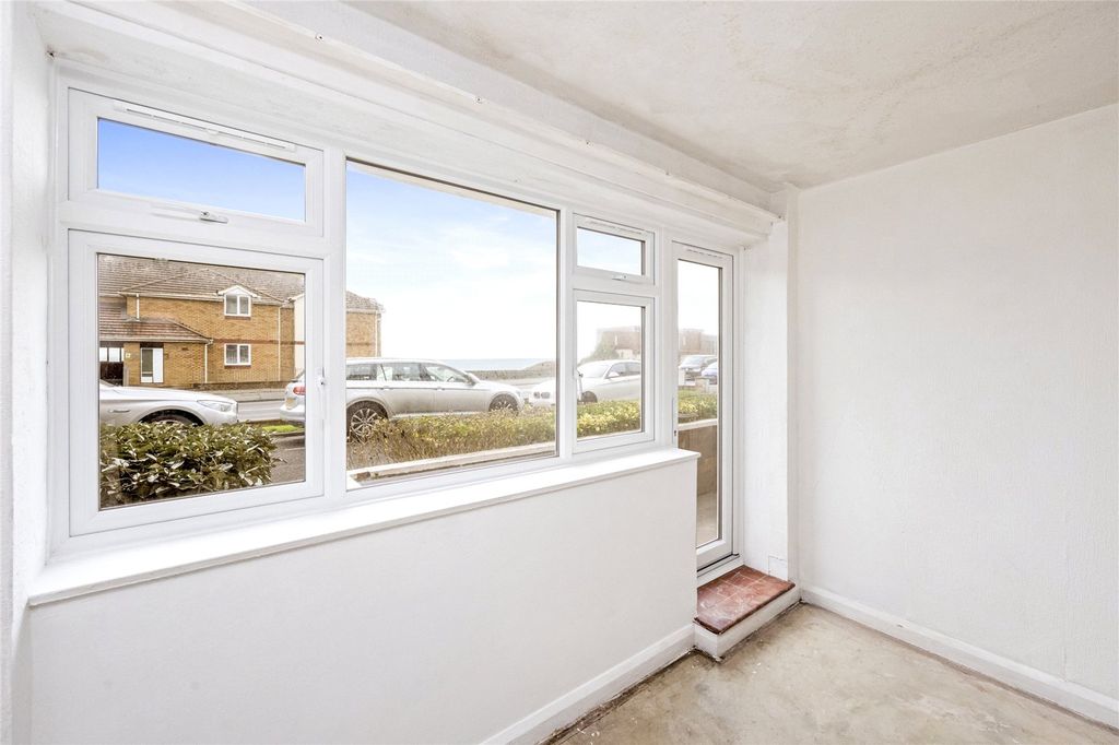 Property photo 3 of 16 Picture No. 25