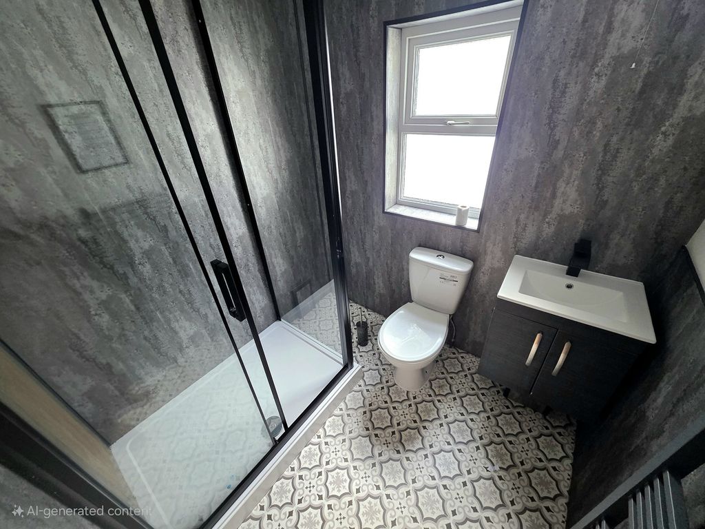 Property photo 3 of 12 Not Specified