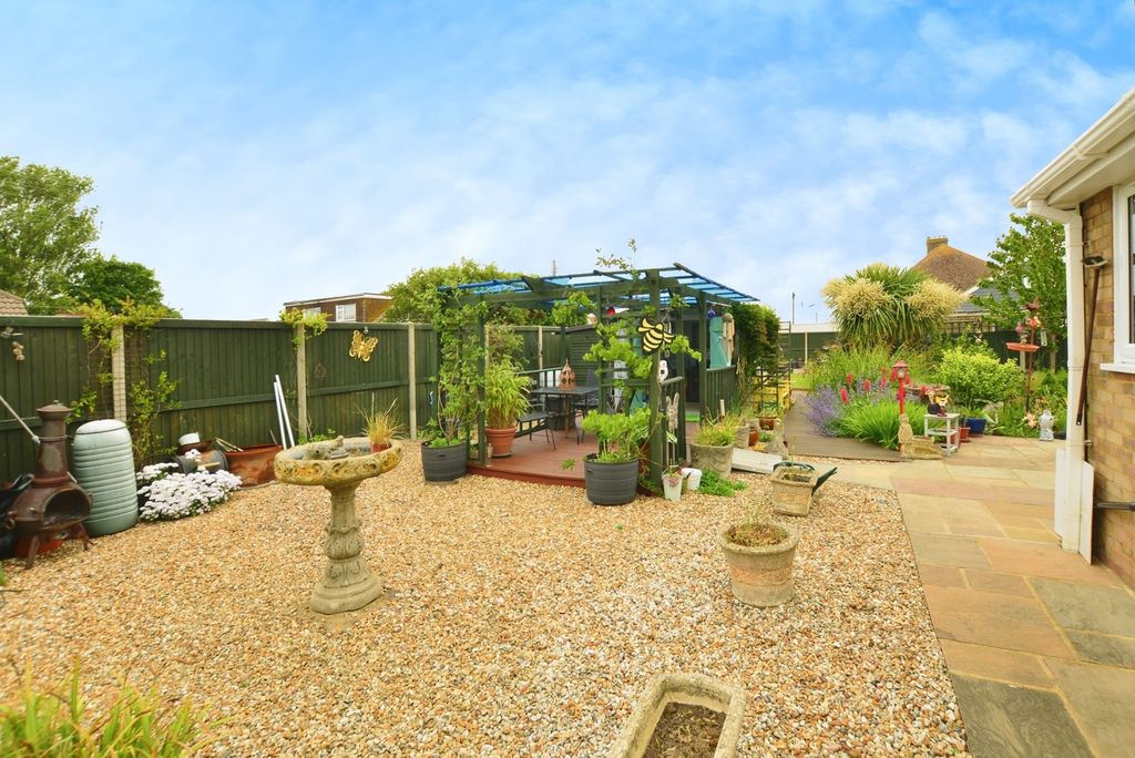 Property photo 3 of 20 Photo