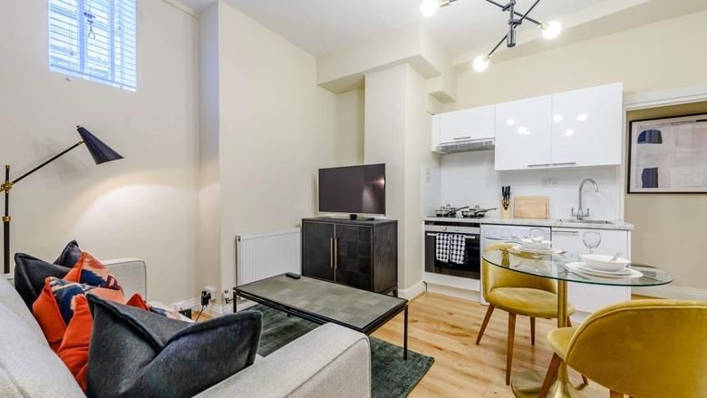 Property photo 2 of 10 Xssmalx-Euckmbz4Ponsnq.Jpeg