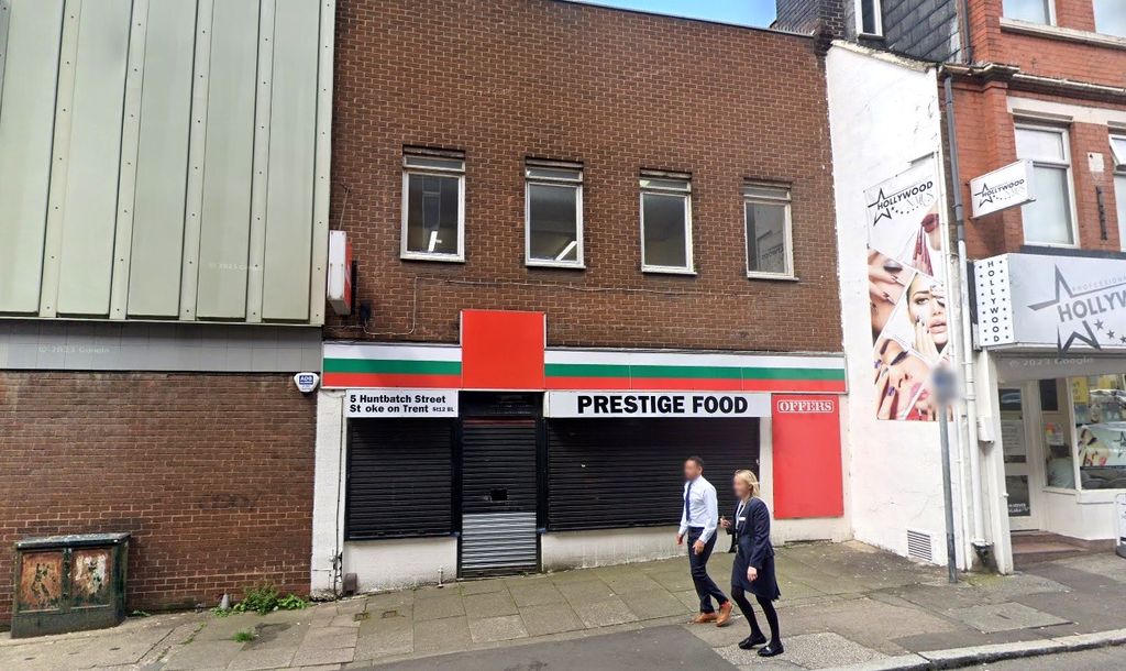 Property photo 1 of 3