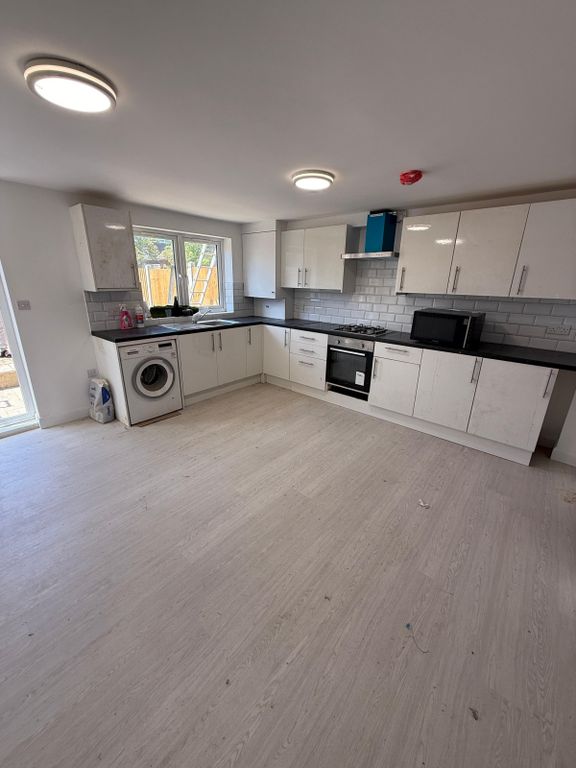 Property photo 2 of 22 Whatsapp Image 2026-07-27 At 13.29.15 (1)