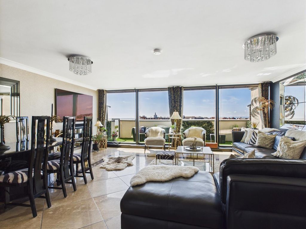 Additional image 9 of 2 bed flat for saleEsplanade, Porthcawl CF36