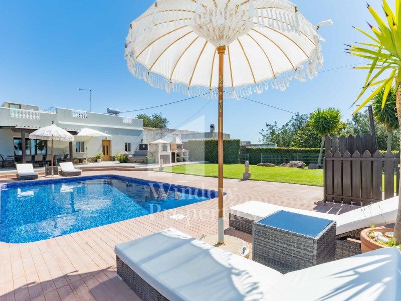 Property photo 1 of 56