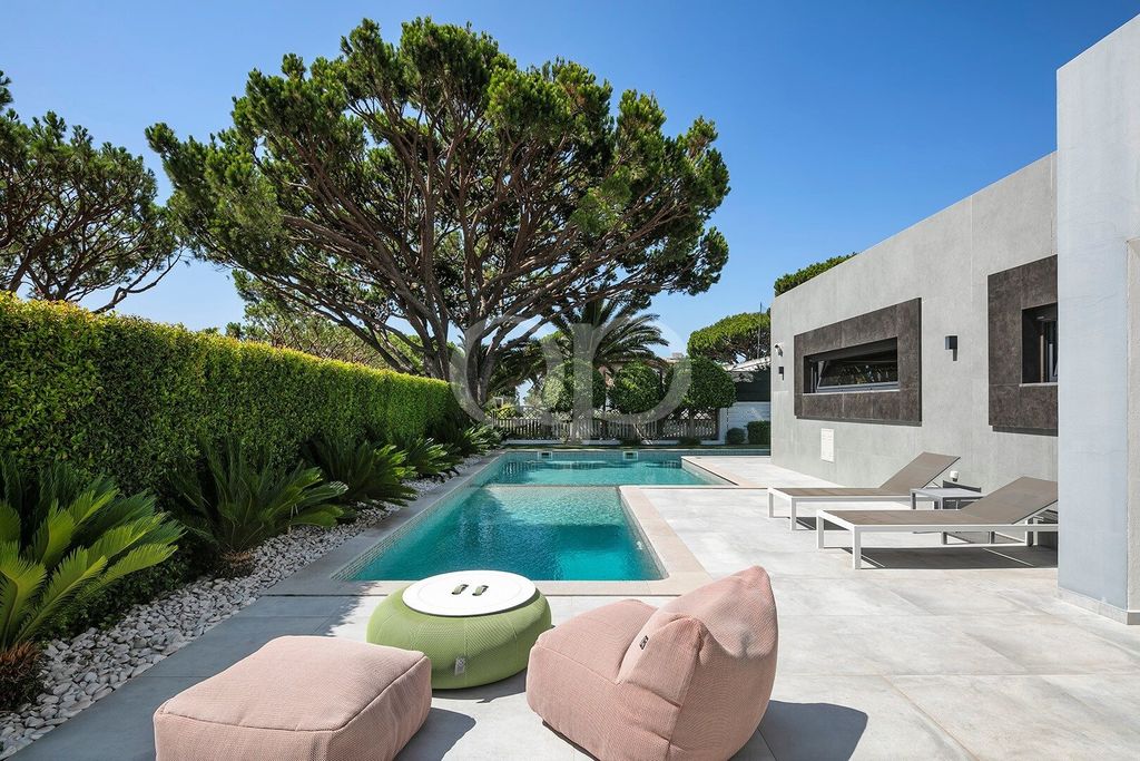 Property photo 1 of 33 Golf Front Villa In Vale Do Lobo, Algarve