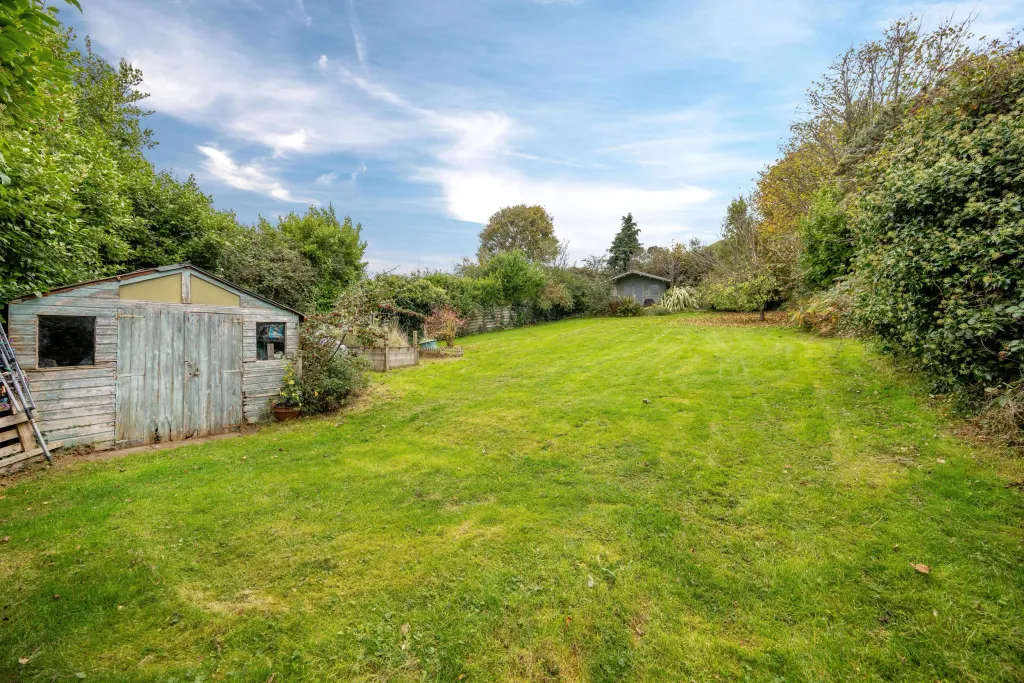 Property photo 3 of 35