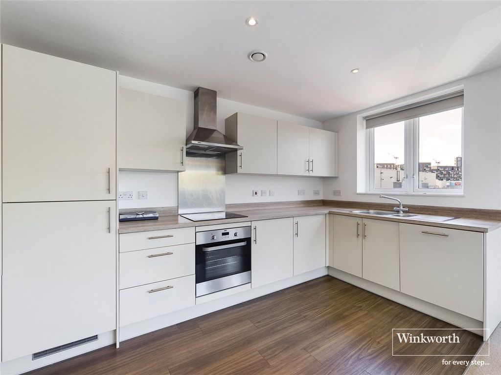 Property photo 3 of 11 Picture No. 27