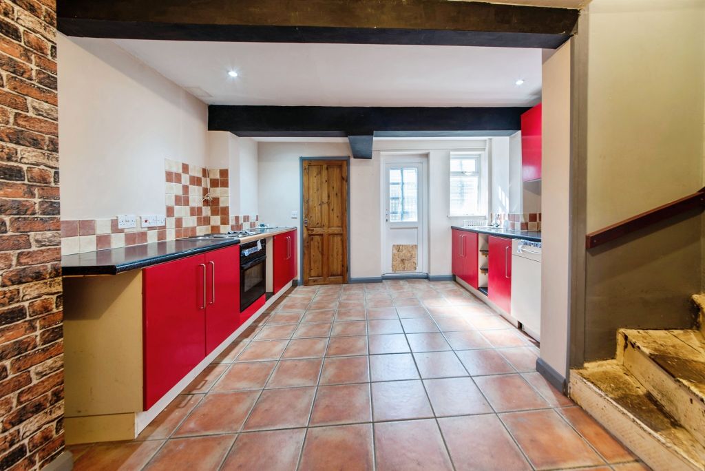 Property photo 3 of 16