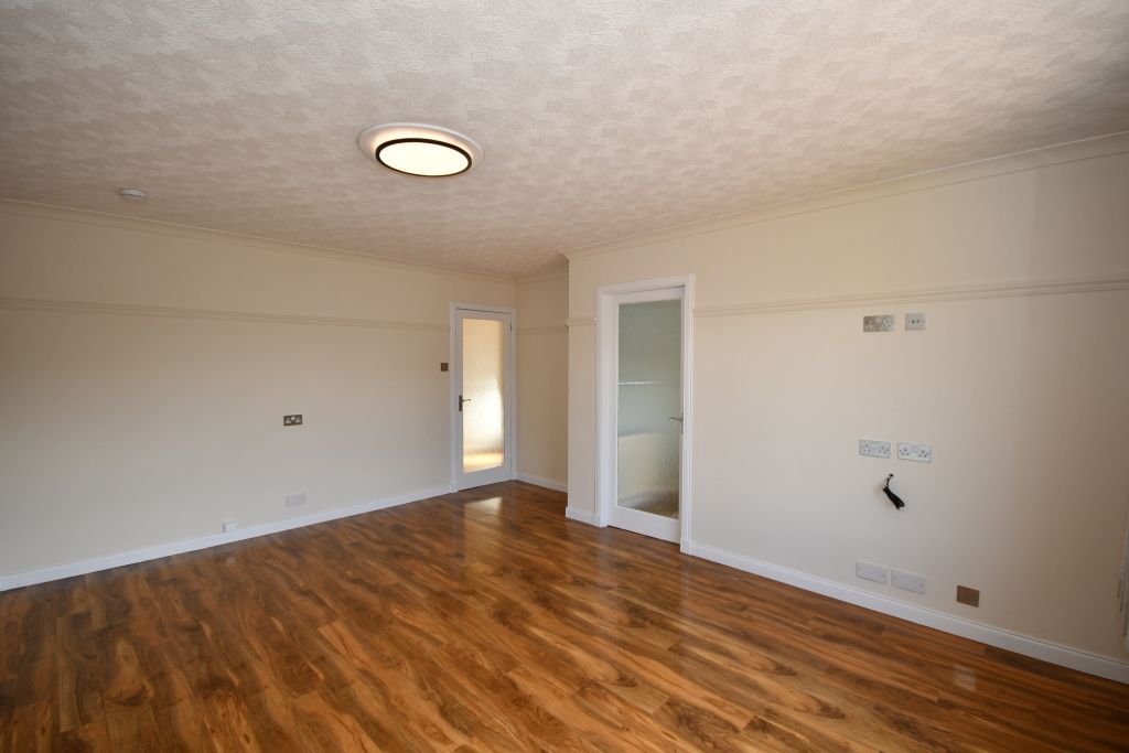 Property photo 2 of 9 Photo