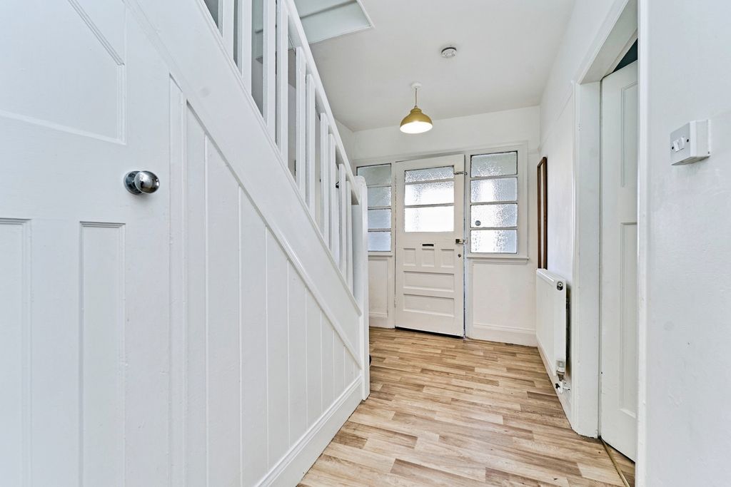 Property photo 2 of 19 Pbox-Img.Jpg