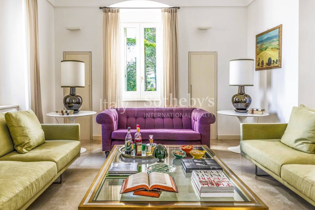 Property photo 3 of 27