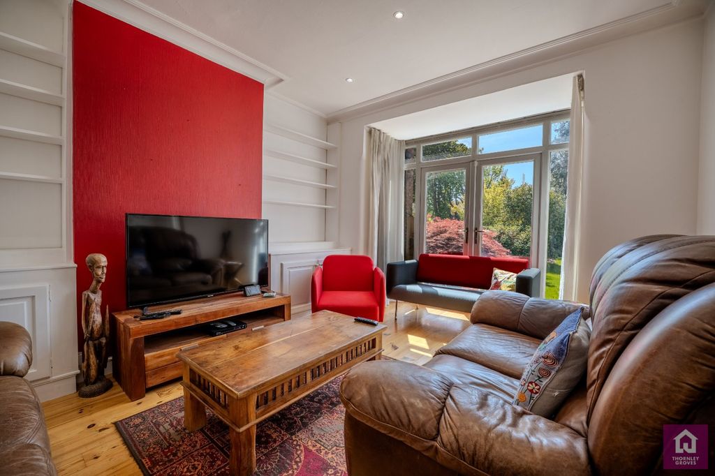 Property photo 3 of 25 Rear Reception Room