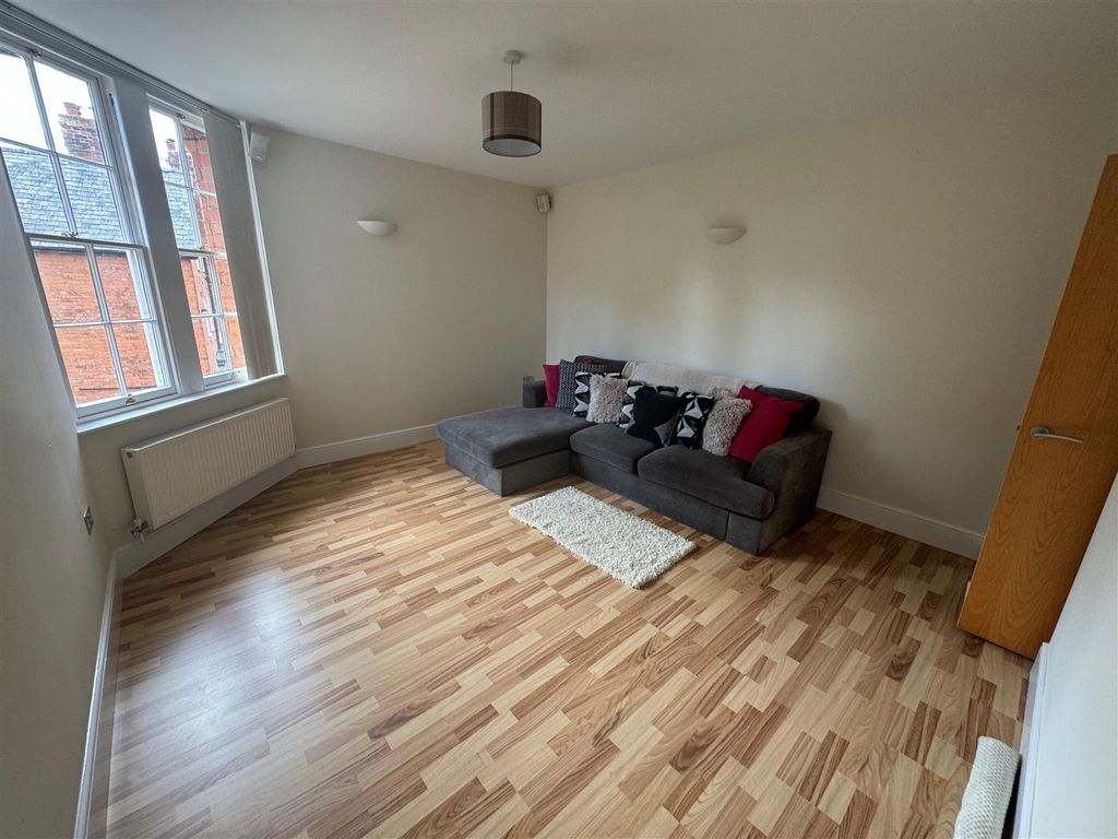 Property photo 2 of 8 Lounge 2.Jpg
