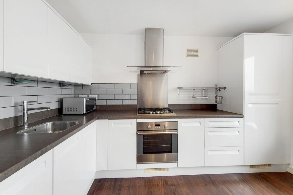 Property photo 2 of 13 Photo 1